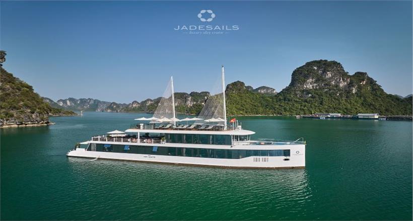 Jade Sails Halong Bay